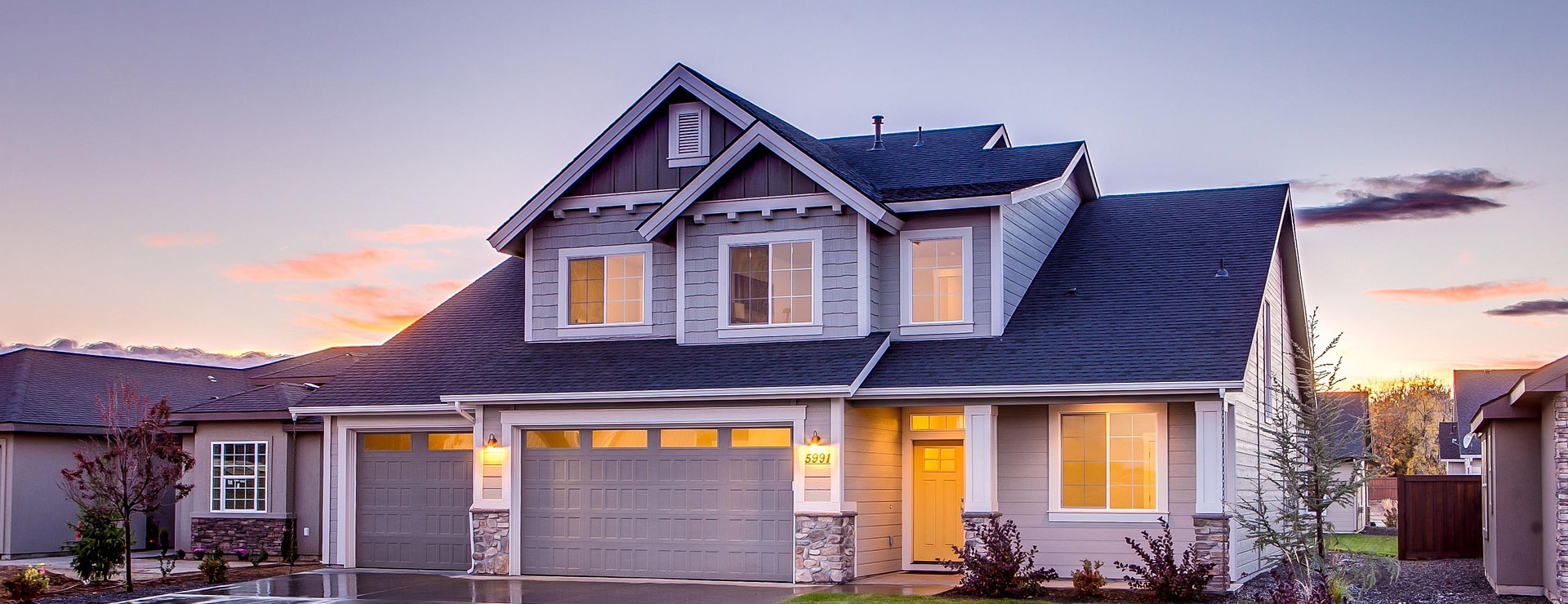 Titelseite -Autoteilegeschäft house 1867187 1920 1